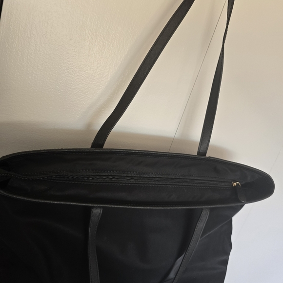 Michael Kors Kempton Large Nylon Tote - Picture 13 of 13